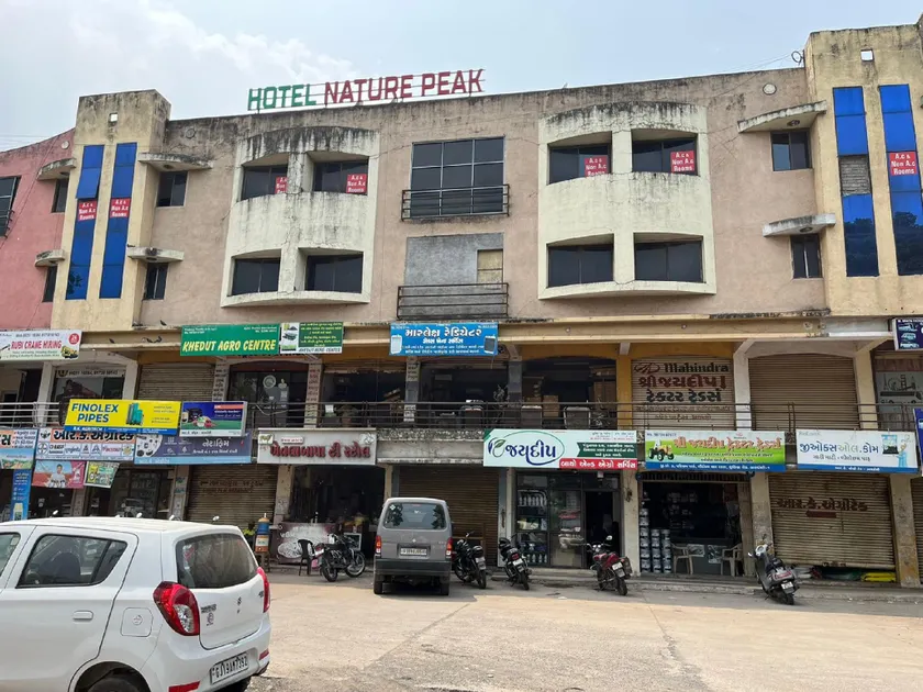 hotelneturepeak - Image 1