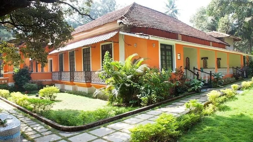 Country Side Inn Portuguese Guest House - Image 1