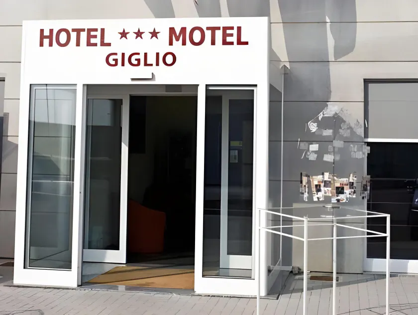 Confidence Hotel Viadana - Image 1
