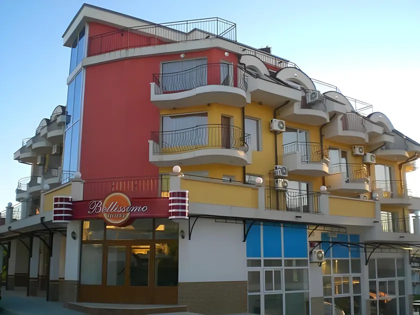 Hotel Bellisimo - Image 1
