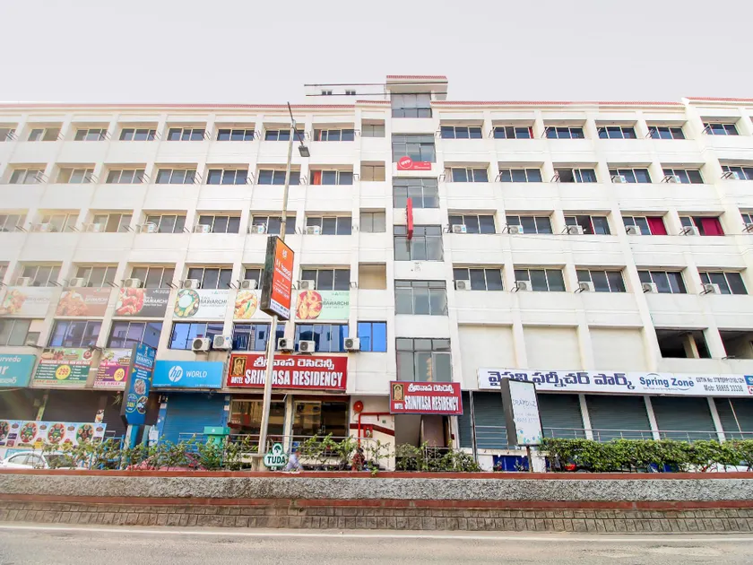 Hotel O Srinivasa Residency - Image 1