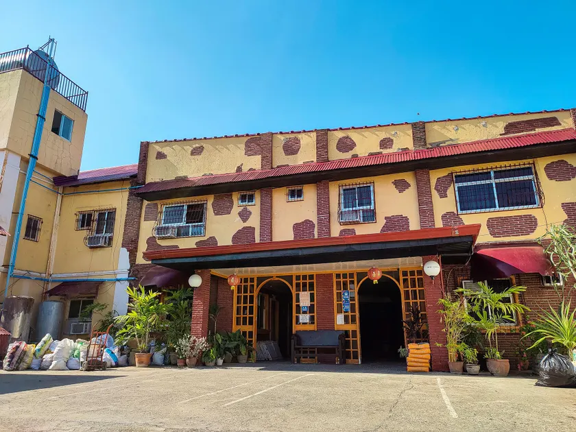 El Juliana Hotel - Image 1
