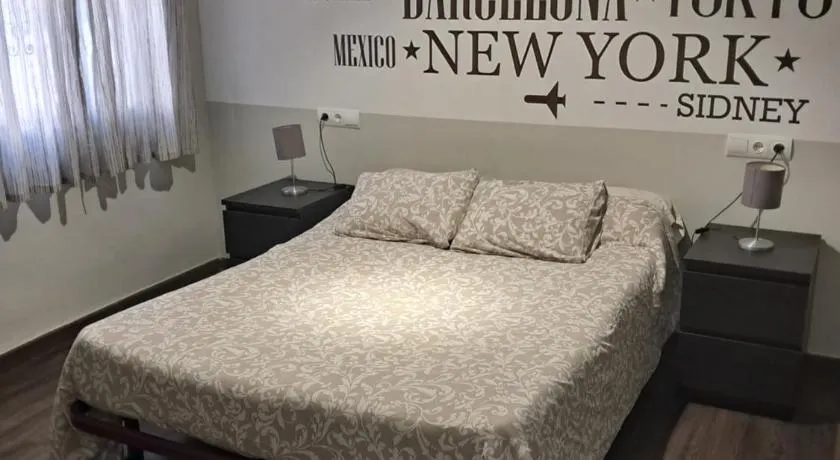 Apartamento privado en Terrassa, Barcelona - Image 1