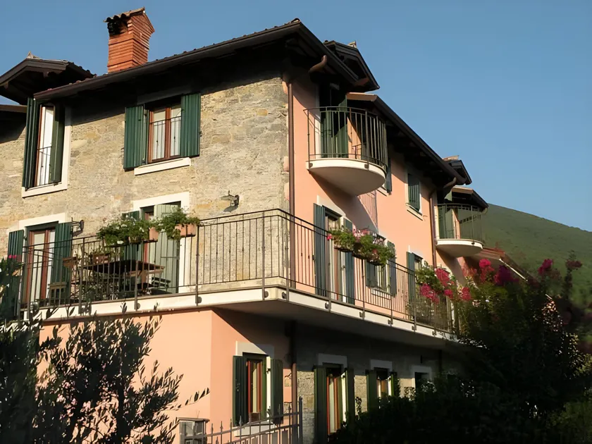 Guest House Valentincic - Image 1