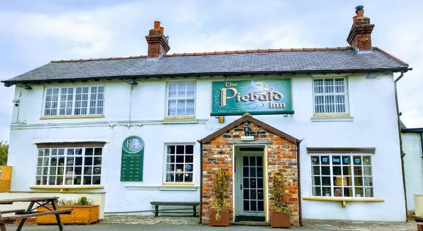 The Piebald Inn - Image 1
