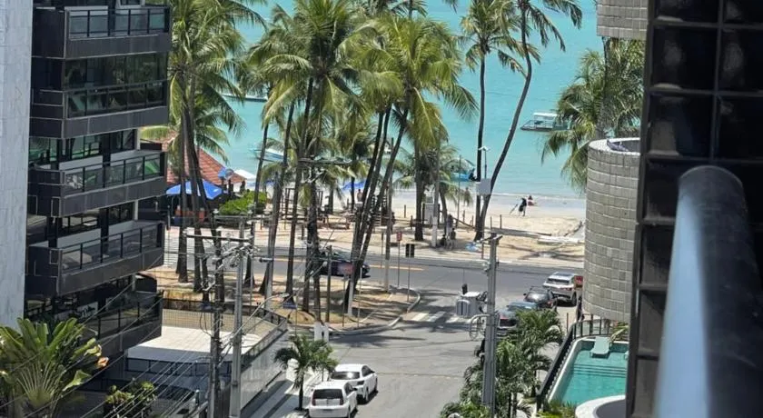Apto Ponta Verde Maceió com garagem - piscina - academia e área de lazer infantil - Image 1
