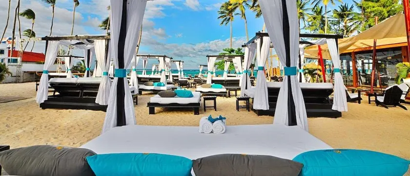 PRESIDENTIAL SUITES PUNTA CANA - ALL INCLUSIVE - Image 1