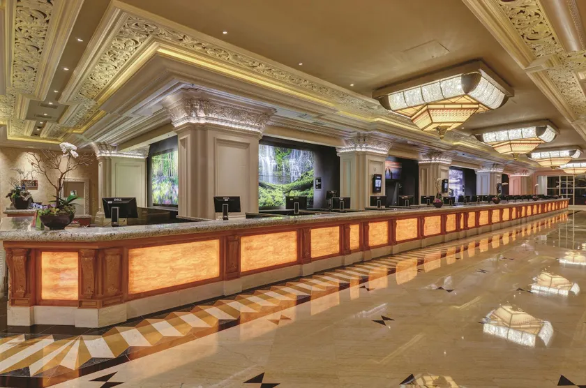 Mandalay Bay - Image 1