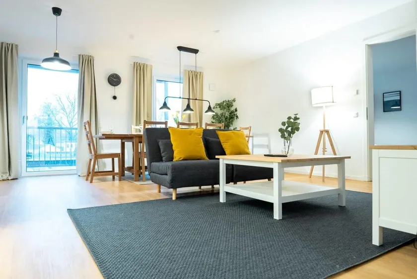 Flat in historic villa near Nymphenburg Palace - Image 1