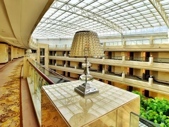 Wei Select Xueye Hotel - Image 1
