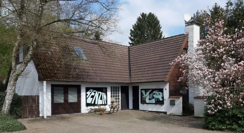 Atelierhaus Tannenweg - Image 1