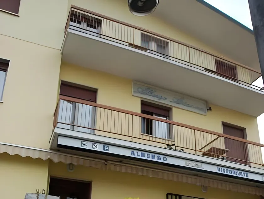 Hotel Arianna - Image 1