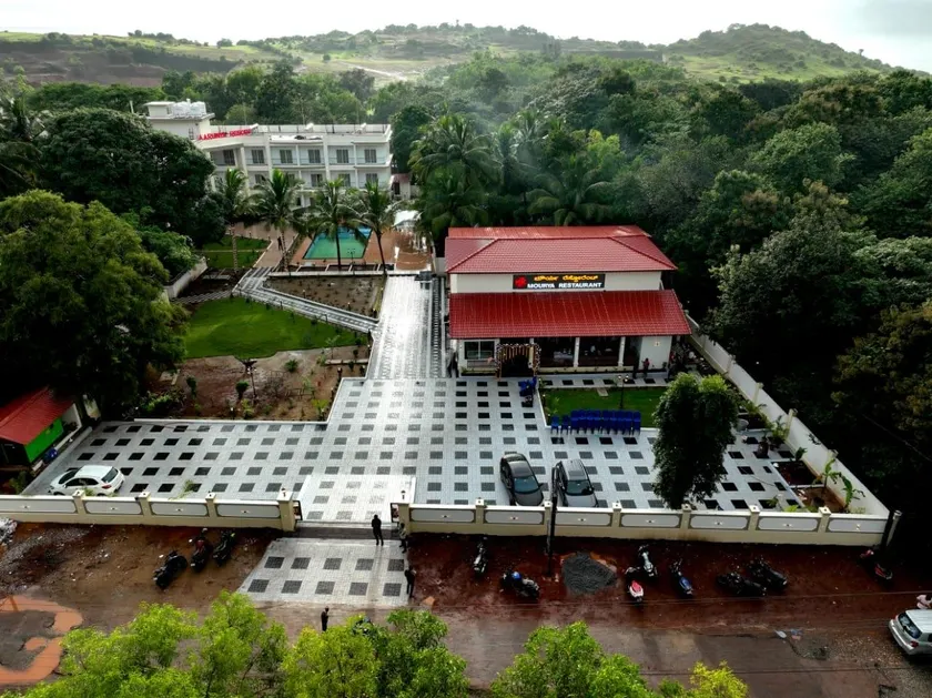 AARUNYA RESORT - Image 1