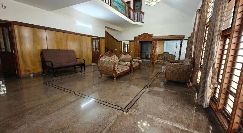 6bhk Luxury Villa - Image 1