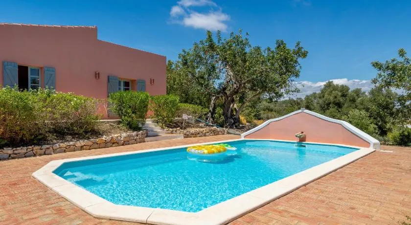 Morro dos Anjos - authentic farmhouse with a view just 3km from Olhao - Image 1