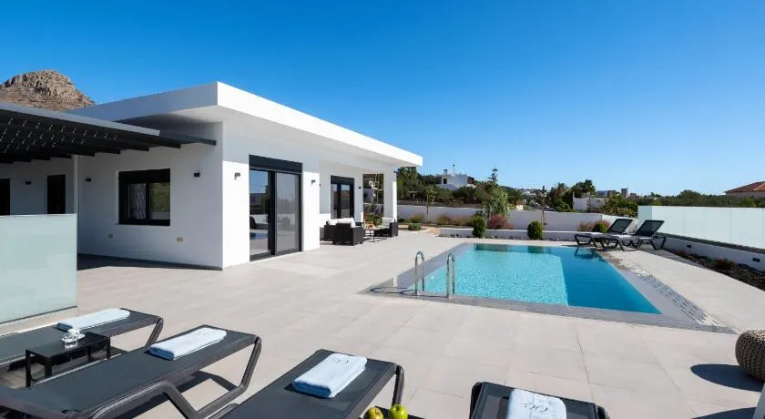 Blue Ferma - Modern Villa with Private Pool - Image 1