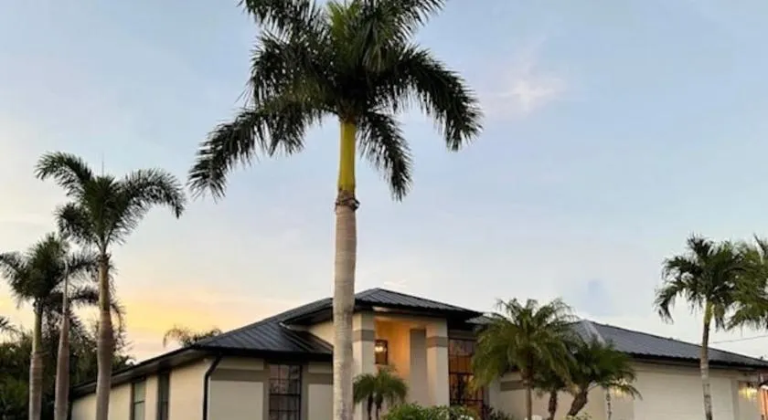 Villa Nicol - Image 1