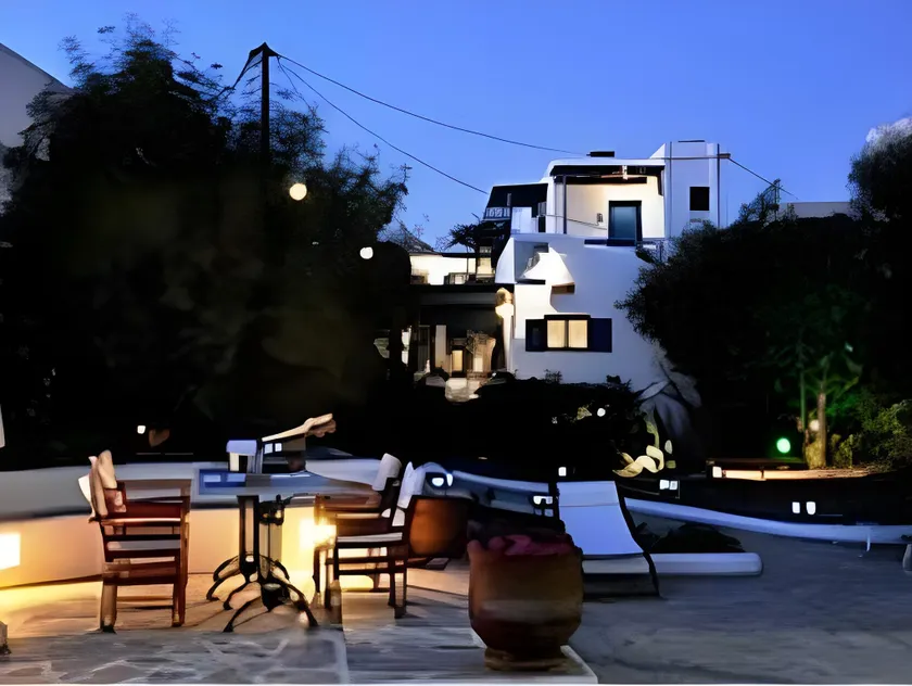 George's beach studios Aliki Paros - Image 1