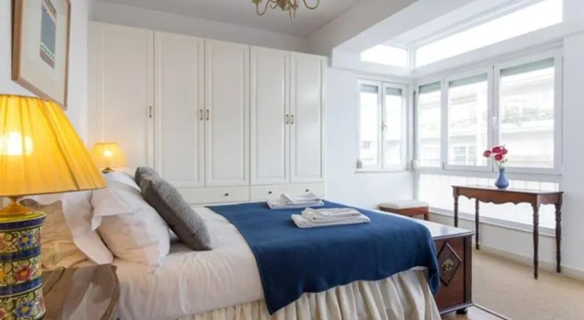 Carcavelos - Holiday Beach Apartment - Image 1