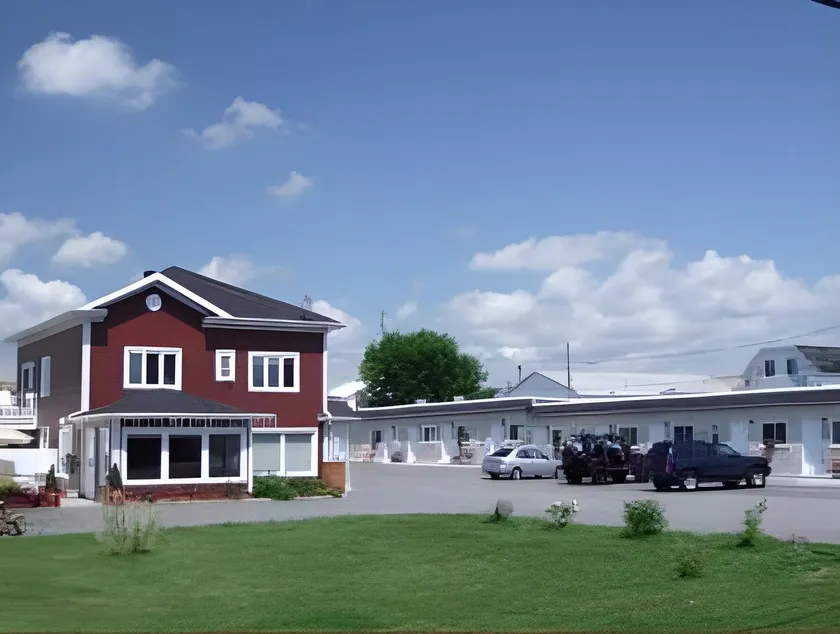 Motel Canadien - Image 1