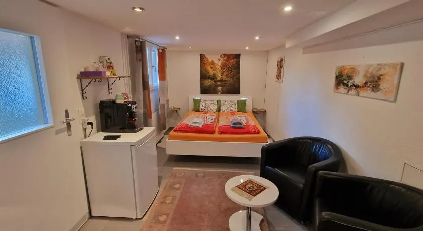 "VILLA HI" Studio Parkplatz inbegriffen - Image 1