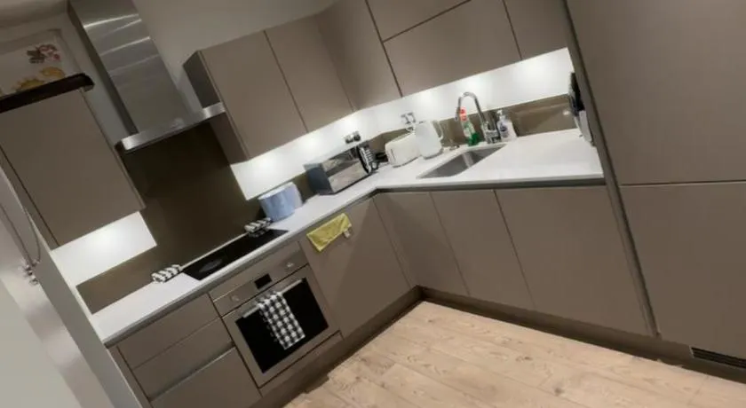 Hexagon Apartment - Image 1