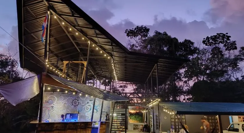 Shipwrecked Hostel - Image 1
