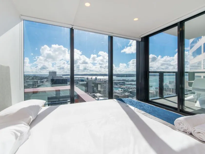 Star Park Serviced Apartments - Image 1
