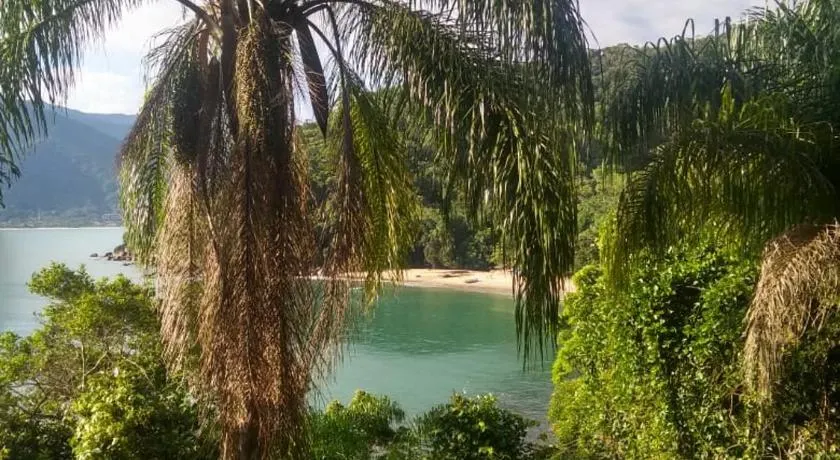 Ubatuba Surf Hostel, apenas a 60 metros da praia da Lagoinha! - Image 1