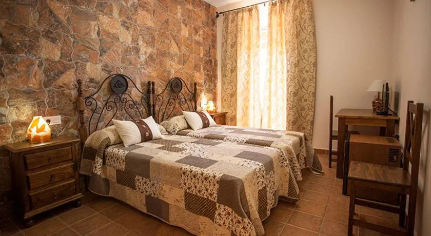 Casa Rural Cinco Balcones - Image 1