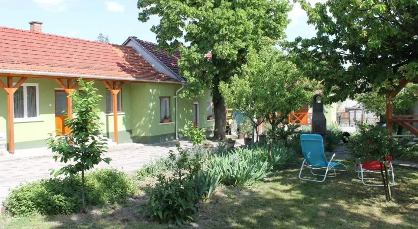 Homoky Pincészet és Vendégház - Image 1