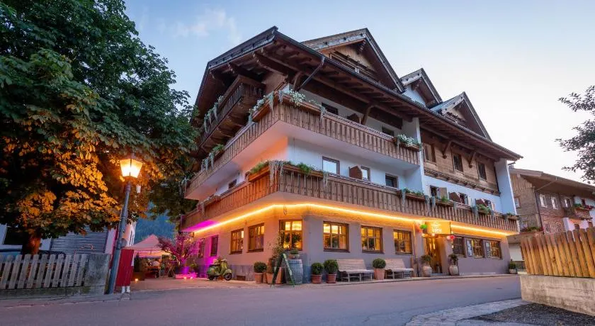 La Pasta Hotel Restaurant - Image 1