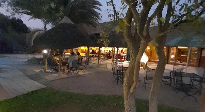 iGowati Country Hotel - Image 1