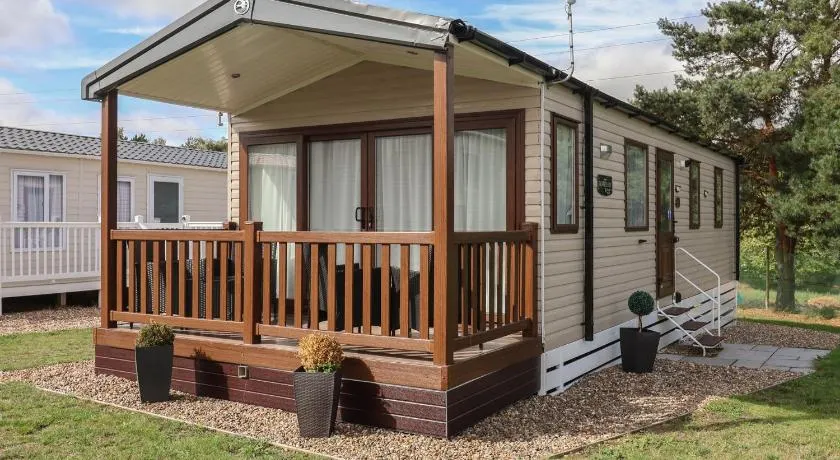 Stag Lodge, Caravan 70 - Image 1