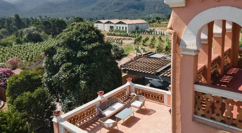 Hotel Dosterras - Image 1