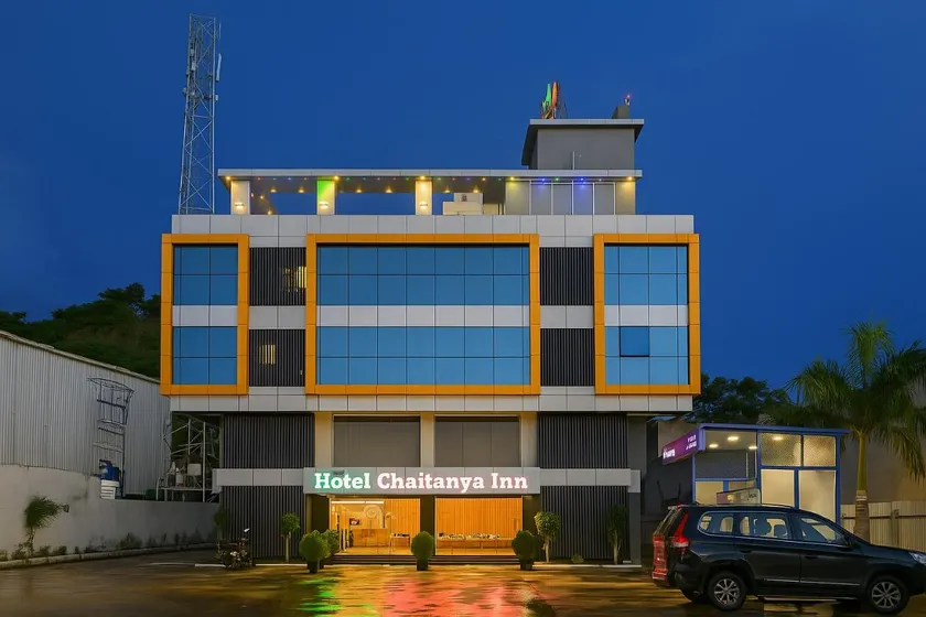 HOTEL CHAITANYA INN - Image 1