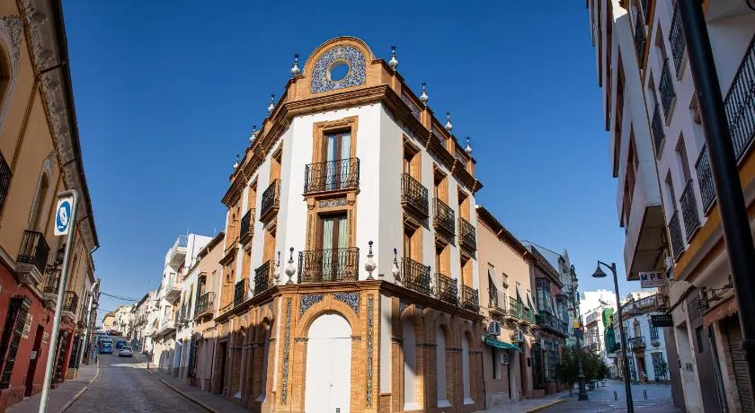 Posada Boutique El Gallo Morón - Image 1