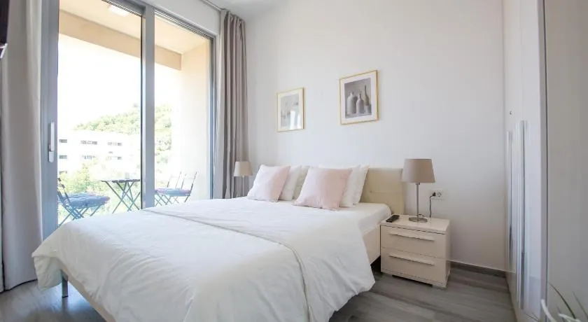 Apart SKY Residence with sea view in DELMAR - Image 1