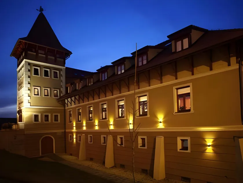 Hotel Peklo - Image 1