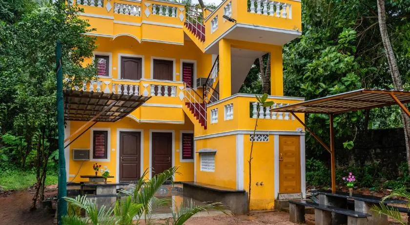 Pavisha Farm House Swimming Pool - Image 1