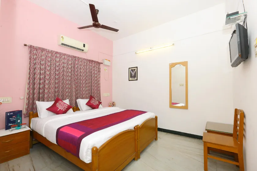 Hotel O Grand Residency - Image 1