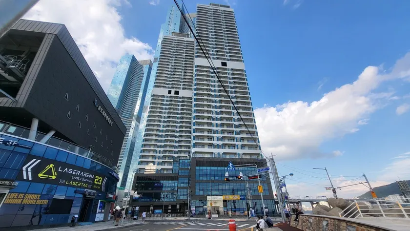 Hyoi Stay Busan Songdo - Image 1