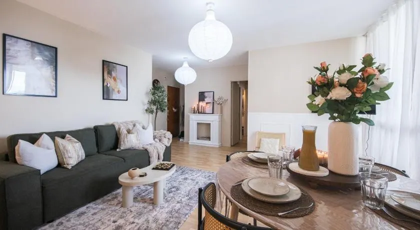 Appartement avec Rétroprojecteur, Babyboot avec belle vue et proche gare - Image 1