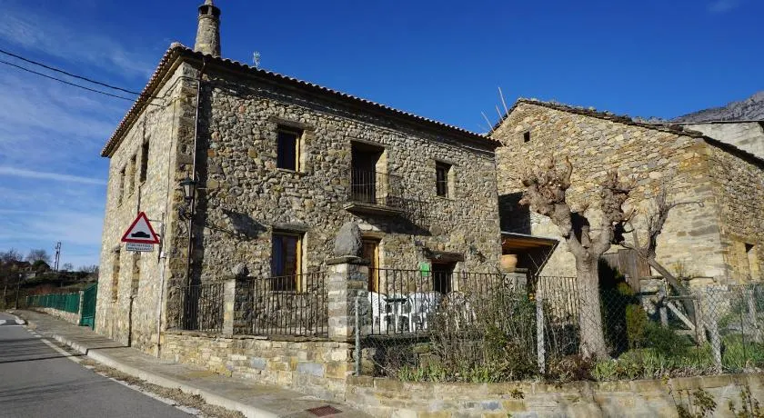 Casa Rural La Escuela - Image 1