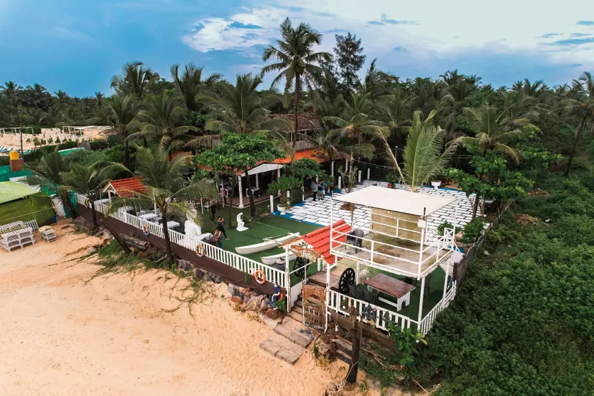 Nasya Beachside Cottages - Image 1
