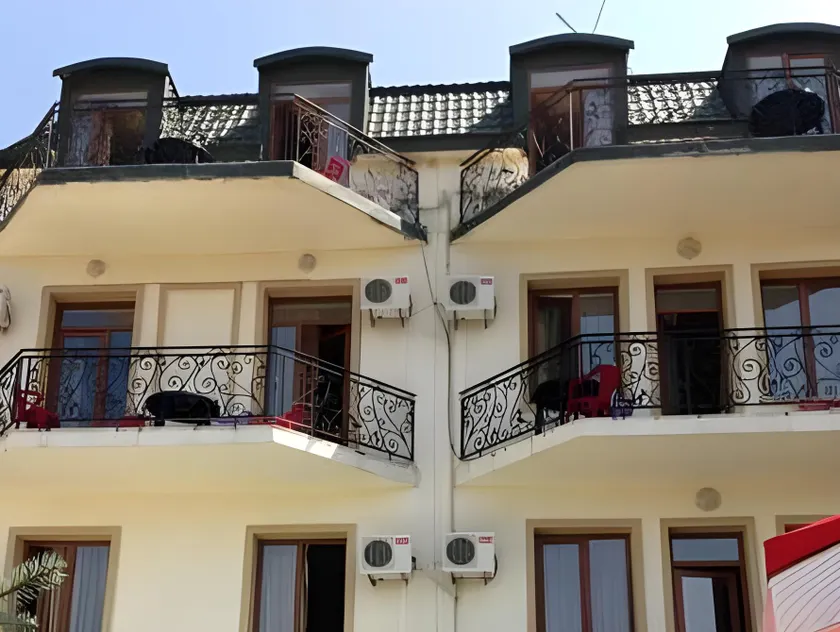 Hotel RichI G A - Image 1