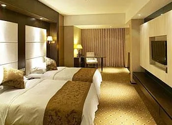 Zhehai Grand Hotel - Image 1