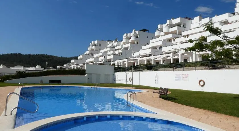 Apartamentos Font Nova 3000 - Image 1