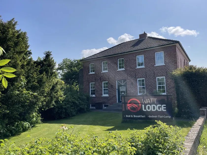 Wattlodge - Image 1