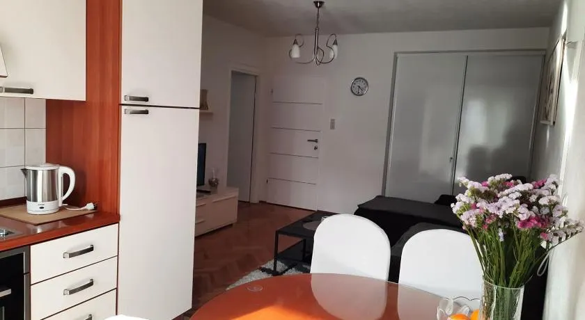 Apartments Rose Loboja - Image 1